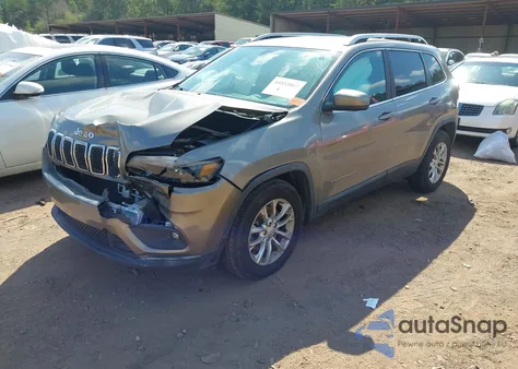 2019 Jeep Cherokee Latitude Fwd z USA, uszkodzony, nr VIN 1C4PJLCB1KD262373